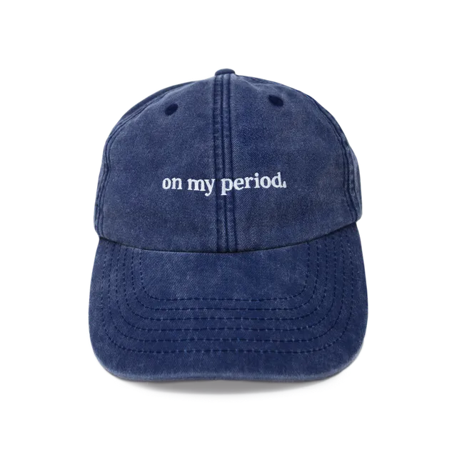 mooncup-original-casquette-on-my-period-brod-e-noire image 1