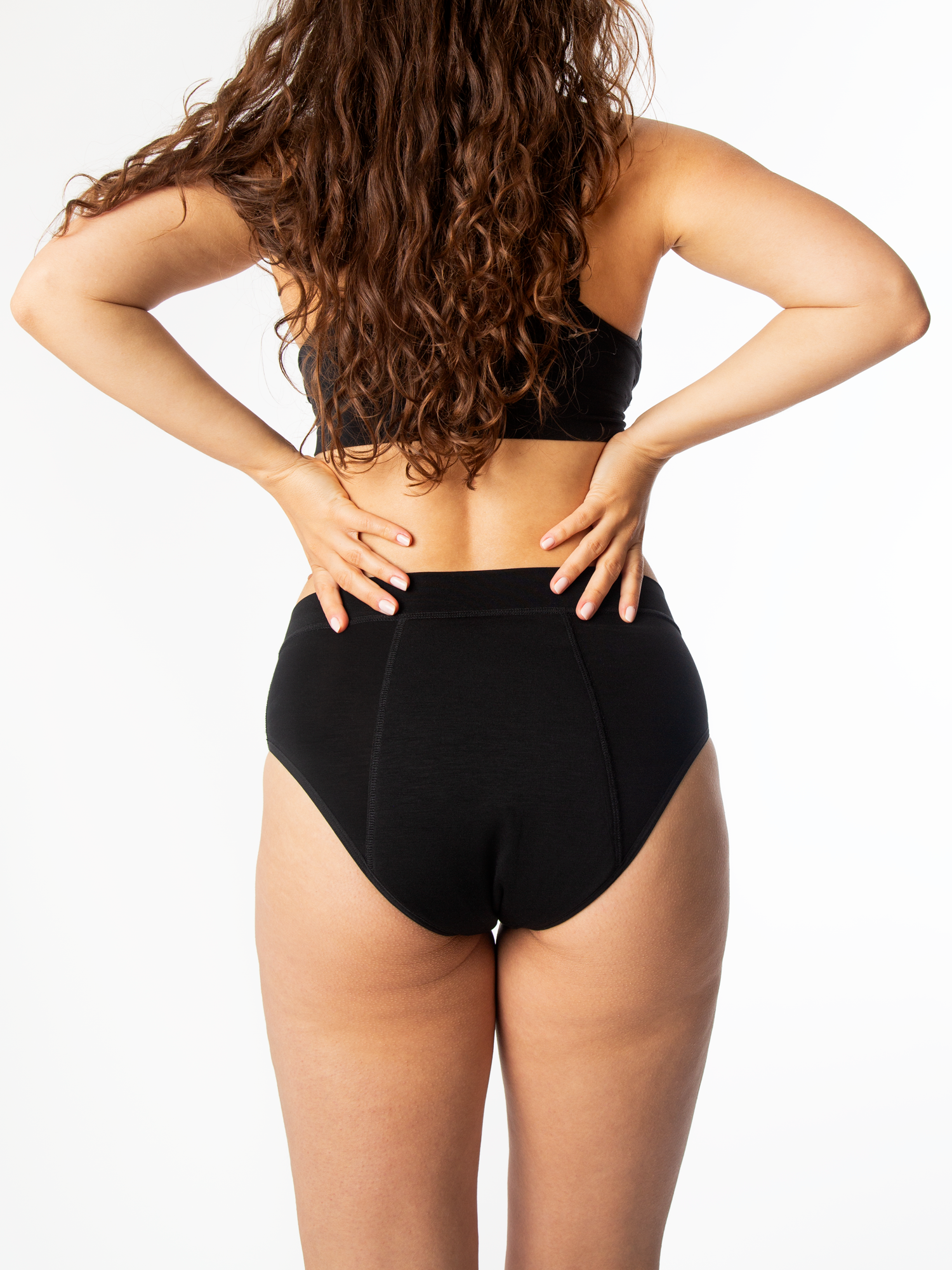 allmatters-overnight-high-waist-culotte-menstruelle-noir-nuit image 3