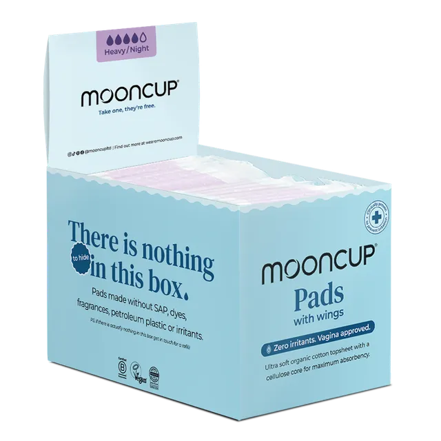 mooncup-original-serviette-lavable-moyen-jour-avec-ailes image 1