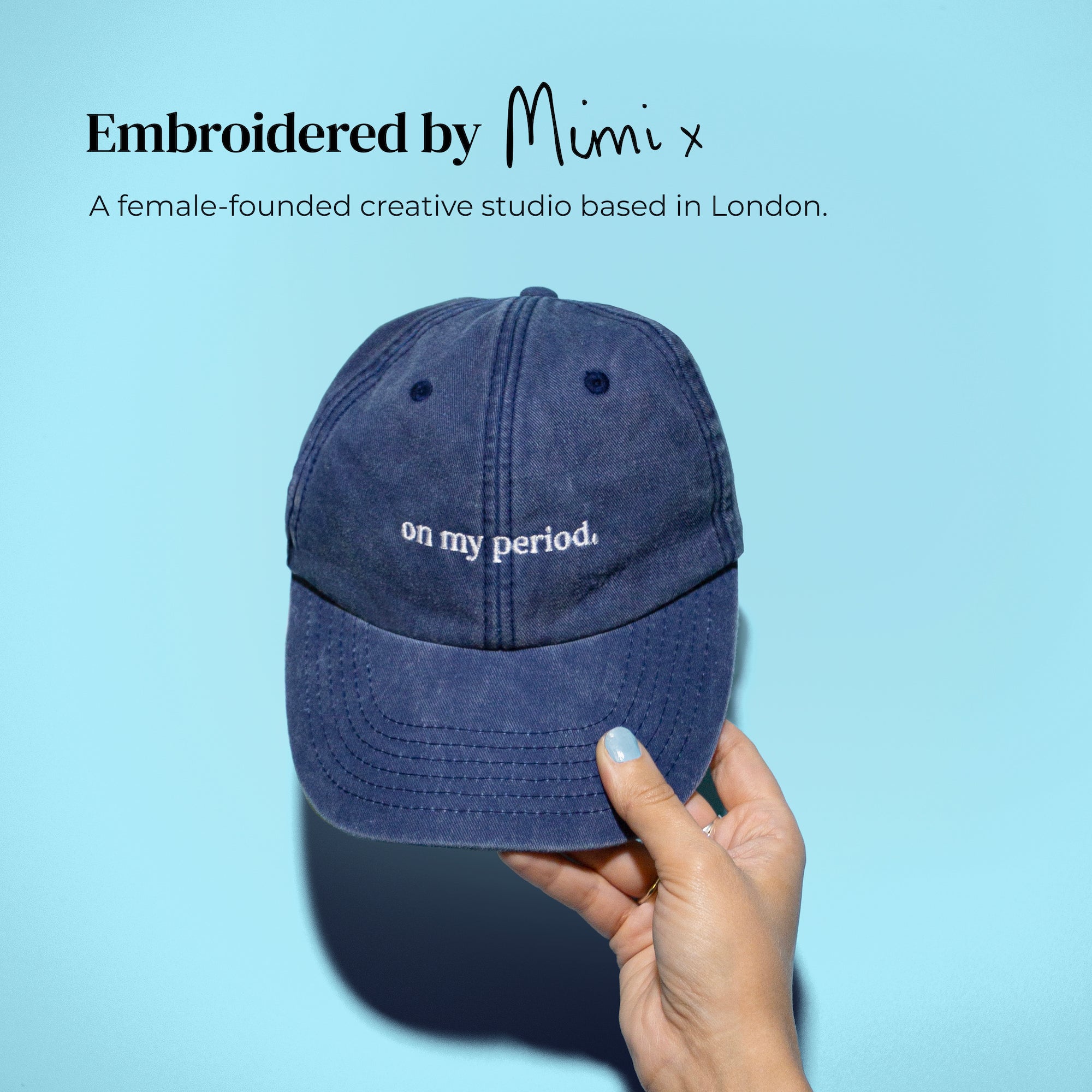 mooncup-original-casquette-on-my-period-brod-e-noire image 5