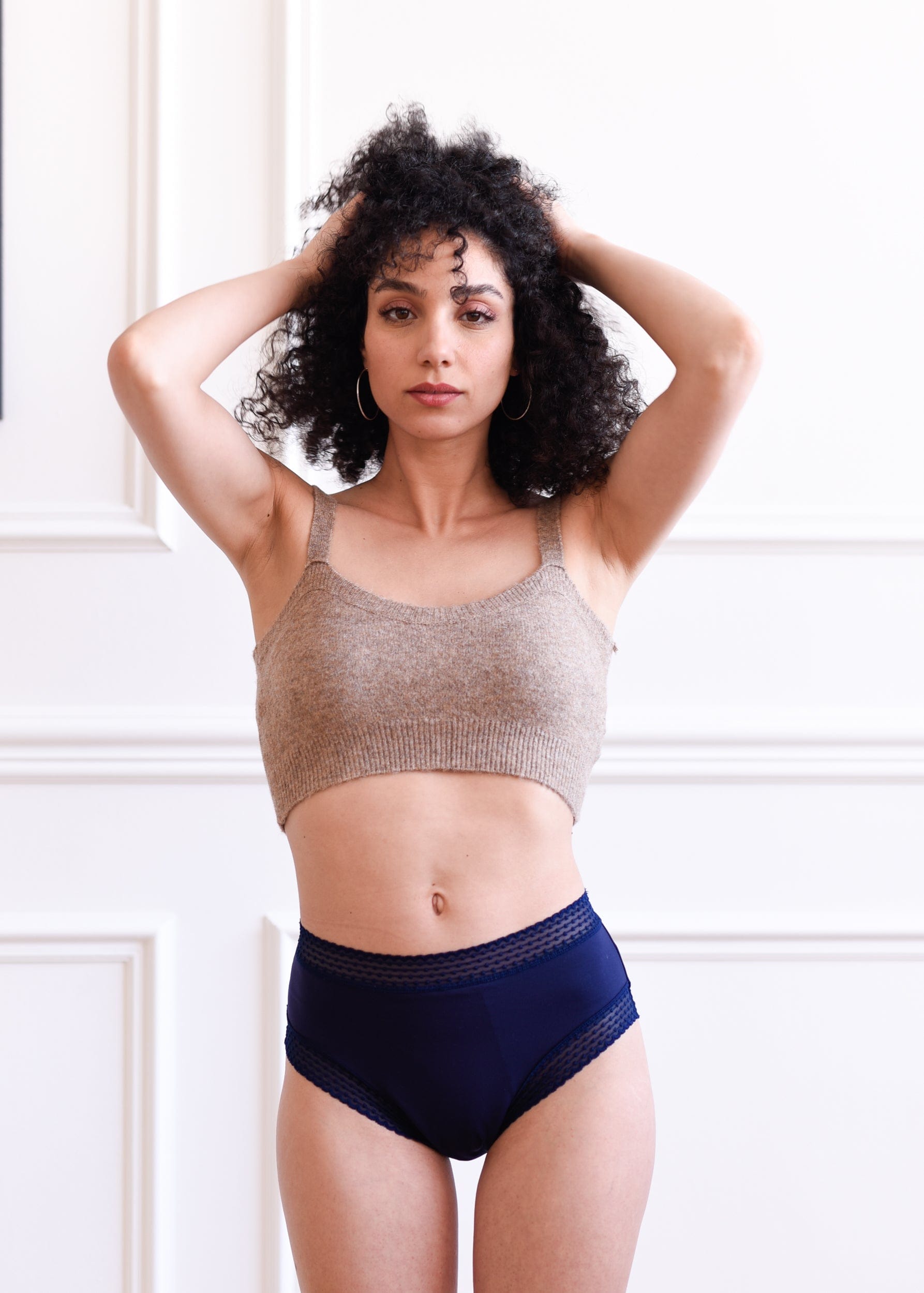 louloucup-turquoise-souple-lily-culotte-menstruelle-flux-moyen-xs-plumetis image 3
